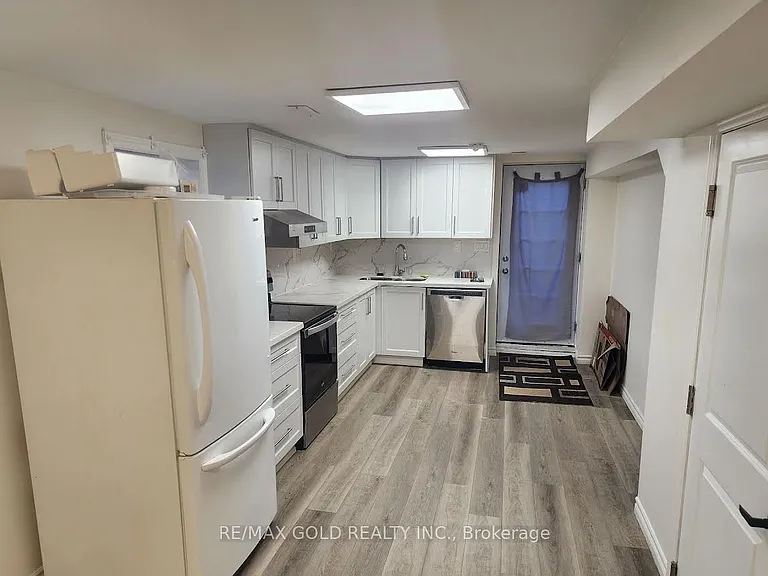 1778 Folkway Dr #LOWER LEVEL — Photo 10