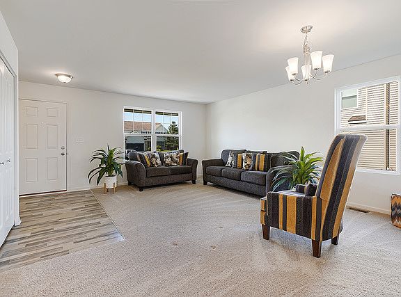4th image of 2293 Grande Trail Ct