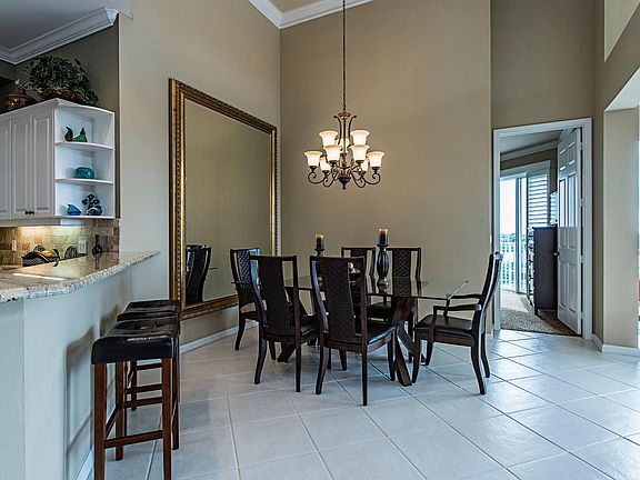 3rd image of 1540 Clermont Dr Unit 403
