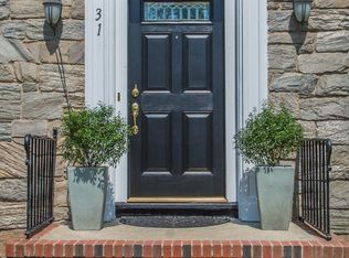 31 Fairway Dr, West Orange, NJ 07052