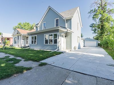 1911 6th Ave, Council Bluffs, IA, 51501