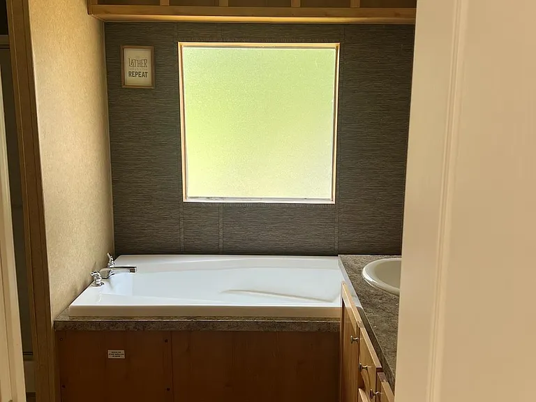 1412 Austin St — Photo 5