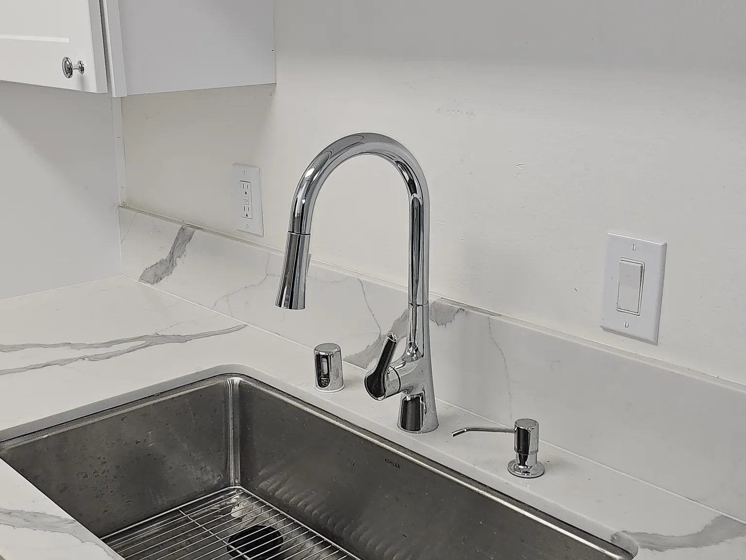 2 bed, $2,975 — Photo 4