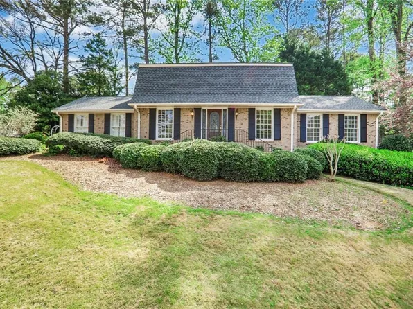 3474 Castleridge Dr, Tucker, GA 30084
