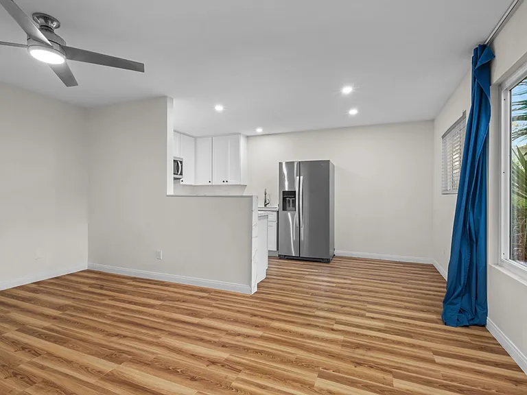3532 Meade Ave #2 — Photo 2