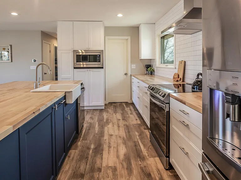 3521 Kenyon Dr — Photo 8