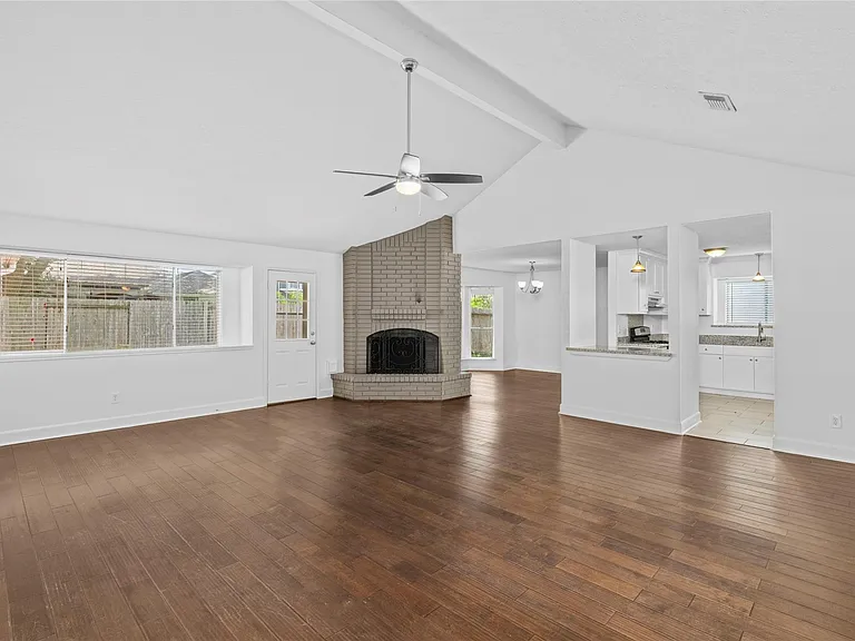 22514 Round Valley Dr — Photo 8