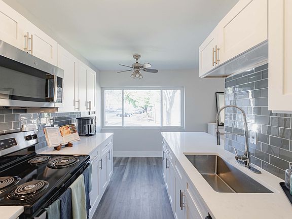 2nd image of 9420 Mary Glen Dr #8616