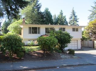 10703 NE 143rd Pl, Kirkland, WA 98034