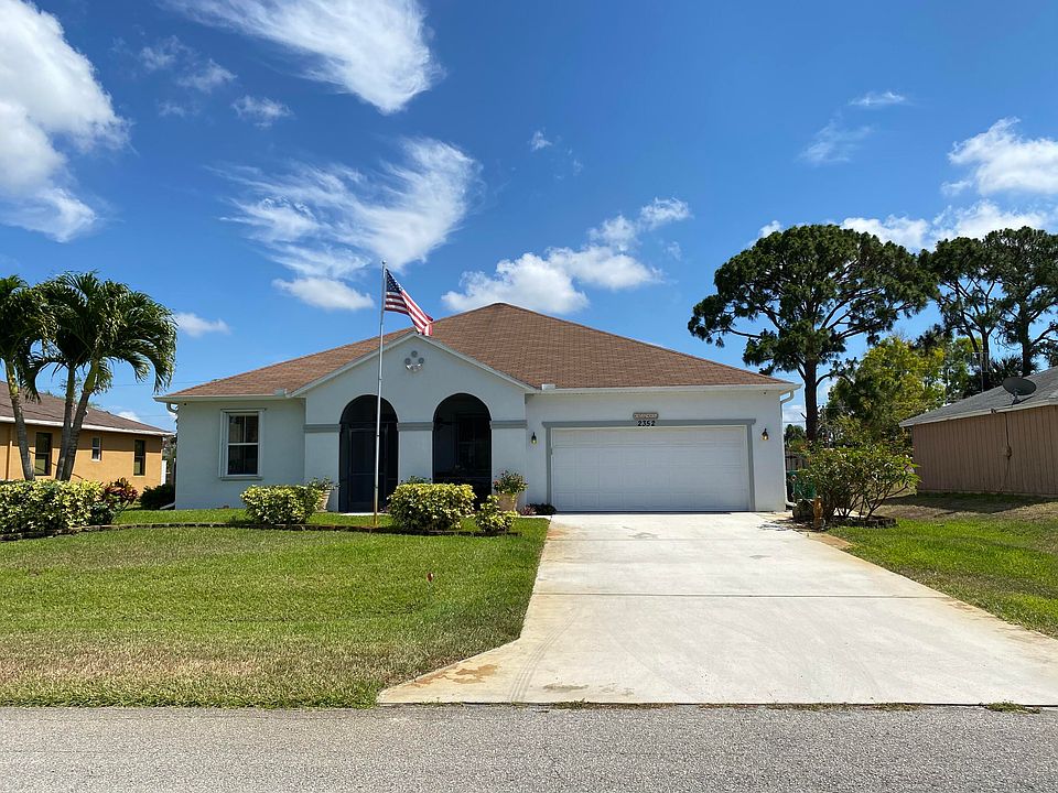 1st image of 2352 SE Fruit Ave