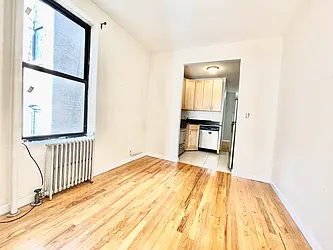 Rented by City Connections Realty