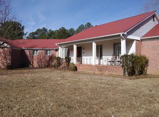 672 W Woodward Ave, Holly Springs, MS 38635