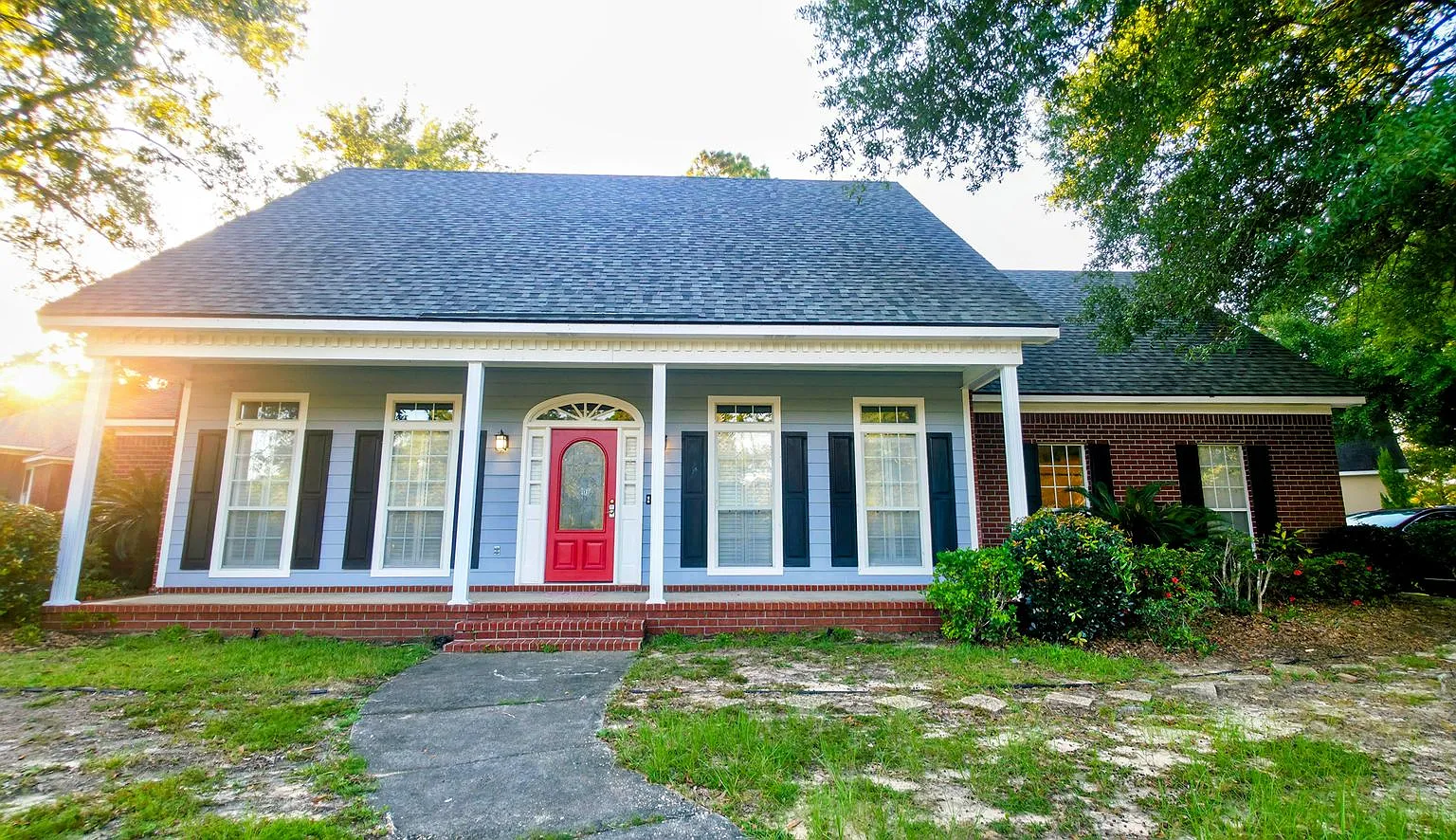 Two Story Home w/ Pool & Double Garage in Woodbridge Subdivision — Photo 1
