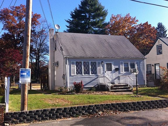3rd image of 7 Hosier Rd