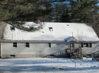 143 White Rd, Bowdoinham, ME 04008