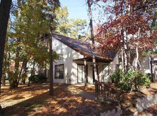 2902 Woodlands Dr, Mays Landing, NJ 08330