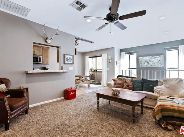 5320 Colodny Dr #3, Agoura Hills, CA 91301