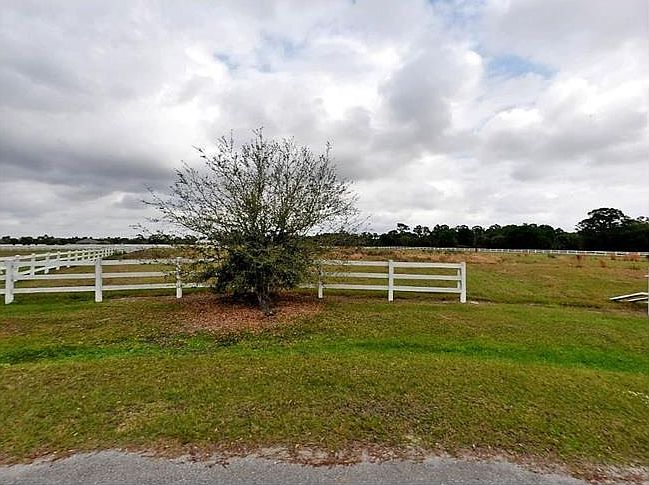 1st image of 17702 Bridle Way
