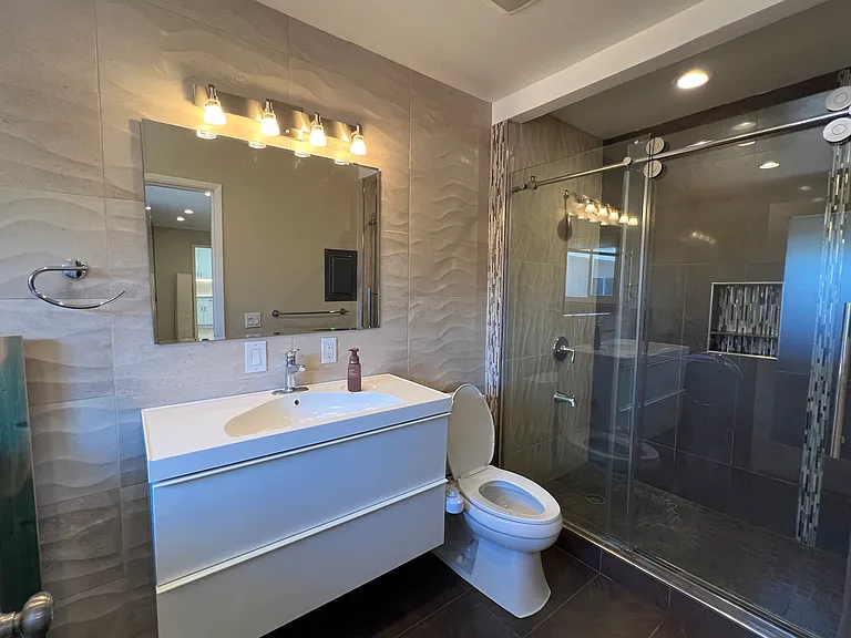 1159 Runnymede Dr — Photo 5
