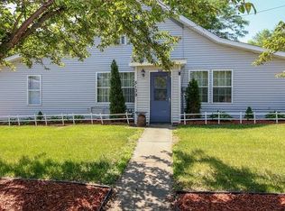 5139 160th St SE APT A, Prior Lake, MN 55372