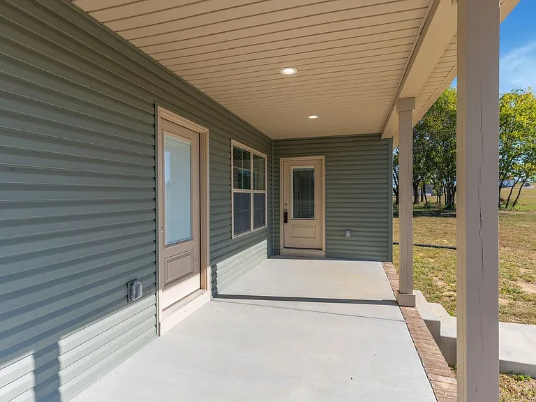 3376 Galen Rd — Photo 14
