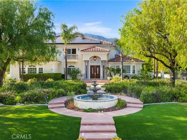 1021 E Belmont Abbey Ln, Claremont, CA 91711