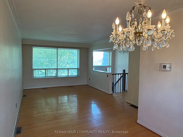 300 Driftwood Ave #UPPER — Photo 6