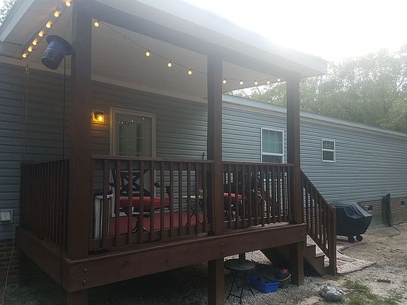 3rd image of 7284 Leigh Ct NE