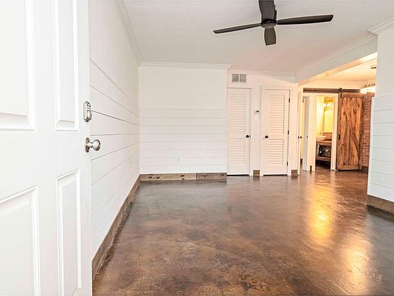 3rd image of 405 Flagler Blvd Unit 2B