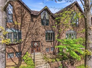 10098 Mansion Dr, Gibsonia, PA 15044