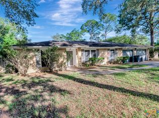 304 Simpson Rd, Victoria, TX 77904