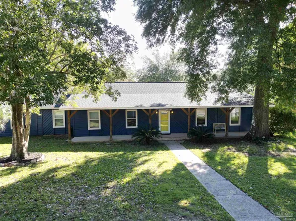 2284 Country Place Cir, Pensacola, FL 32534