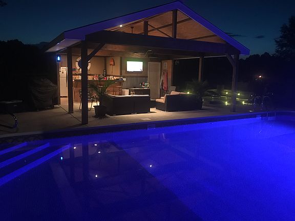 Outdoor entertainment area