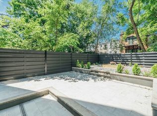 547 Lafayette Ave #1R, Brooklyn, NY 11205