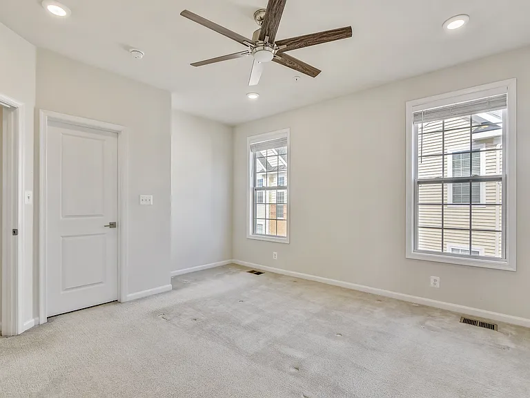23266 Southdown Manor Ter #101 — Photo 22