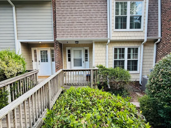 5977 Dixon Dr, Raleigh, NC 27609