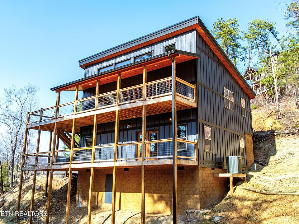 1st image of 3265 Emerald Springs Loop