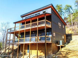 3265 Emerald Springs Loop, Sevierville, TN 37862