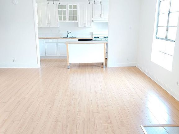 2nd image of 15516 W Sunset Blvd APT 202