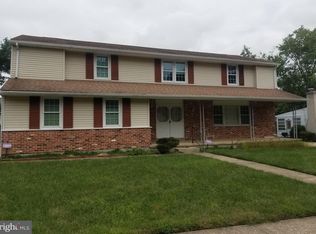 2413 Oakmere Rd, Wilmington, DE 19810