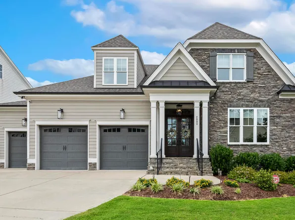 2098 Amalfi Pl, Apex, NC 27502