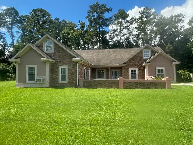 557 Willie Mae Aiken Dr