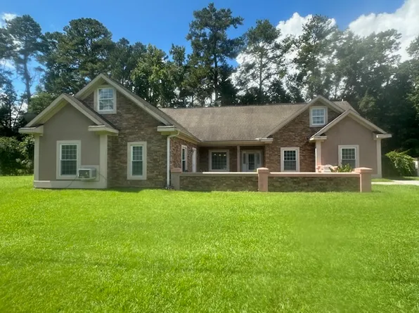 557 Willie Mae Aiken Dr, Hilton Head Island, SC 29927
