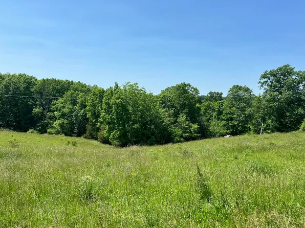 837 Dahms Rd, Falmouth, KY 41040