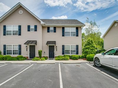 2121 S Greenwood Dr APT 405, Johnson City, TN, 37604