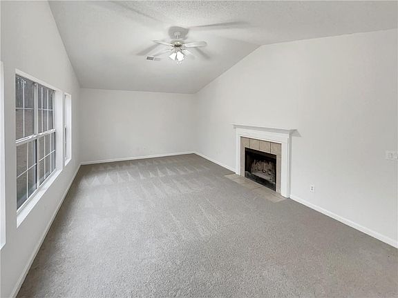 3rd image of 1105 Allen Rd