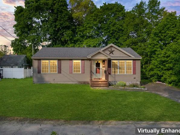 12 Freemont Street, Sanford, ME 04073