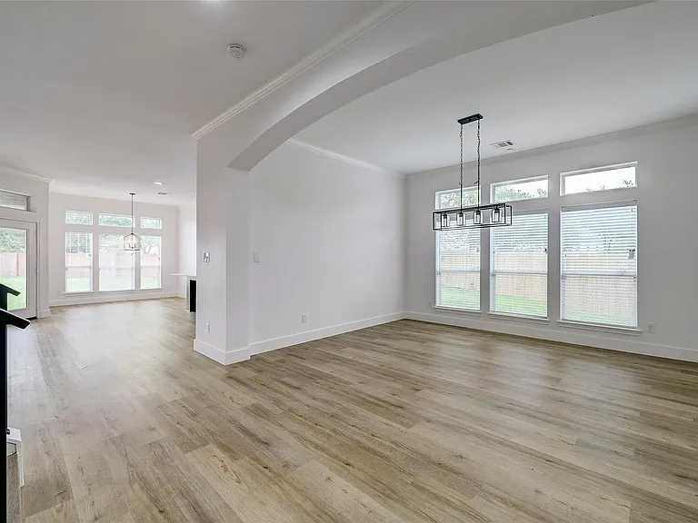 3550 Urban Woods Trl — Photo 6