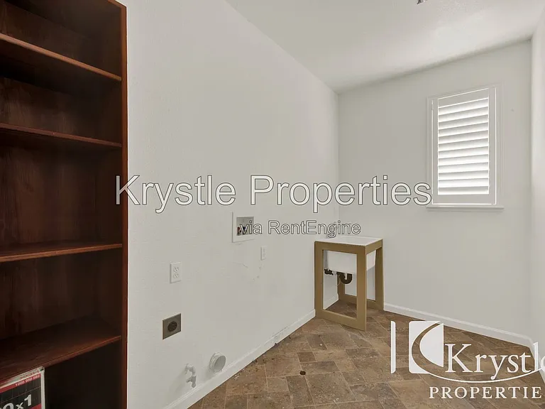 625 Purple Martin Dr — Photo 26