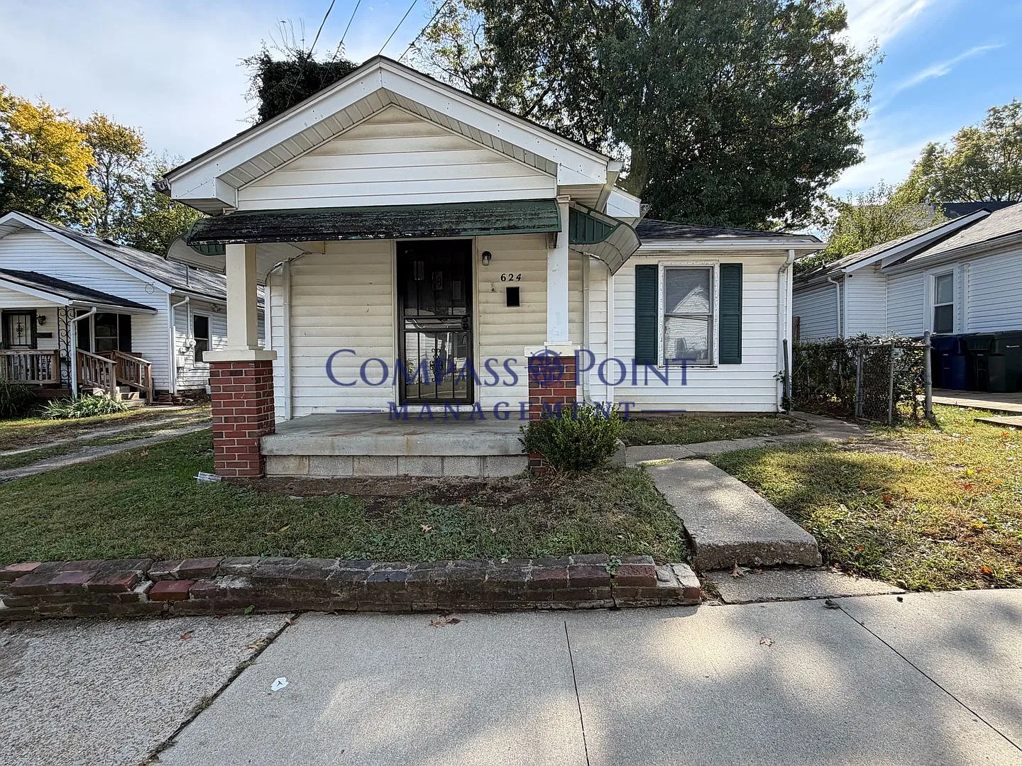 Newly Remodeled 2 bedroom house — Photo 1